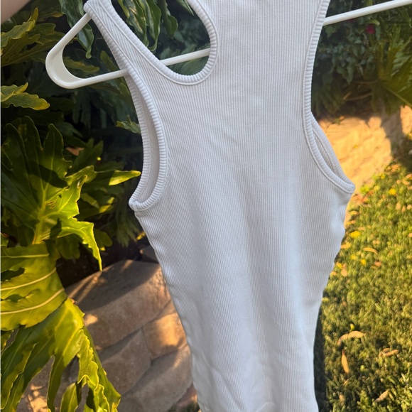 Agolde Cream Ribbed Racerback Tank - Picture 3 of 7